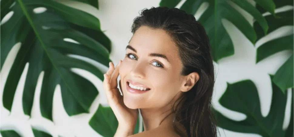 Peeling Químico Facial en Valencia: Qué es y Cómo Funciona